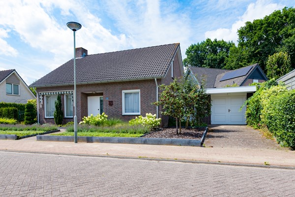 Medium property photo - Walsbergweg 11, 5954 AM Beesel